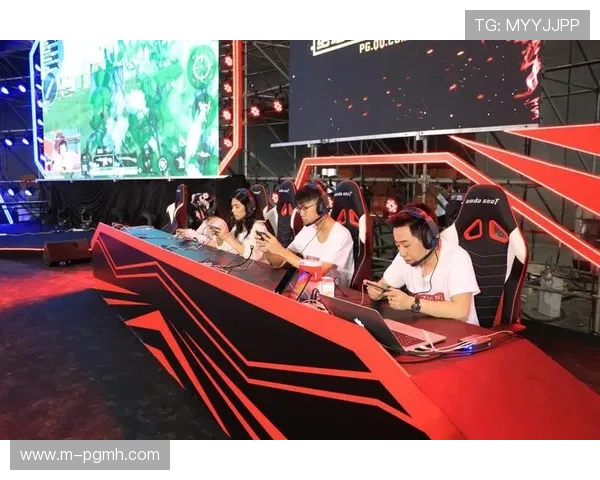 PG角斗士荣耀客户端评级最新评测2024年最受欢迎的游戏推荐与评分标准